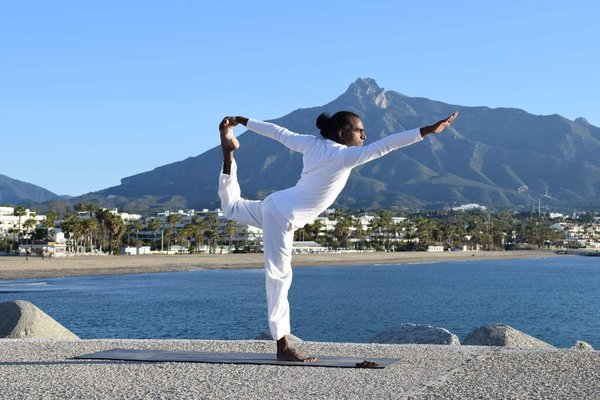 How to incorporate mindfulness and meditation into your daily routine?